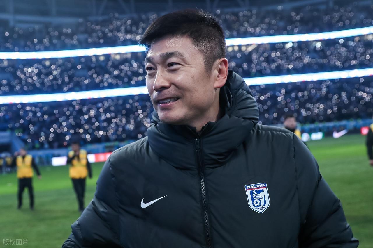 IM电竞登录入口-李国旭带领英博三连胜!之前喊他下课的球迷,或该给这位少帅道歉