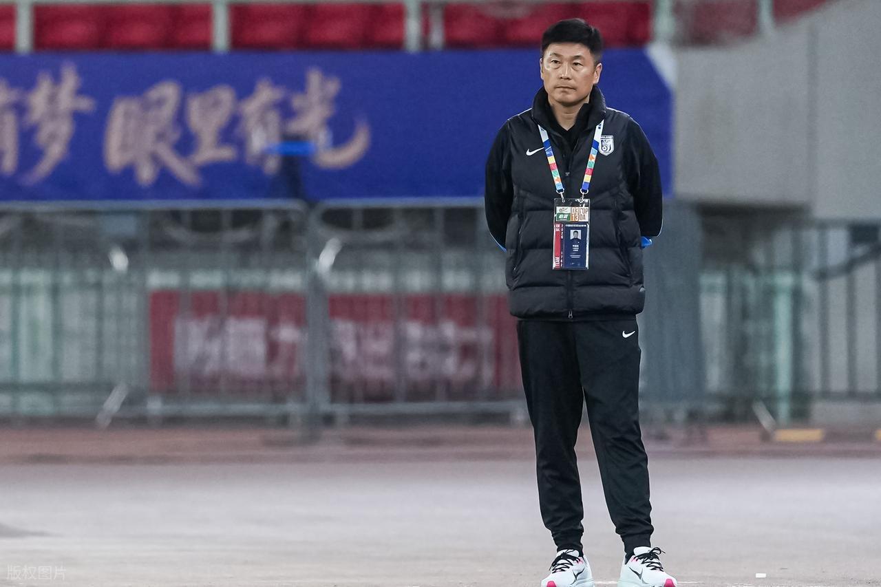 IM电竞登录入口-李国旭带领英博三连胜!之前喊他下课的球迷,或该给这位少帅道歉
